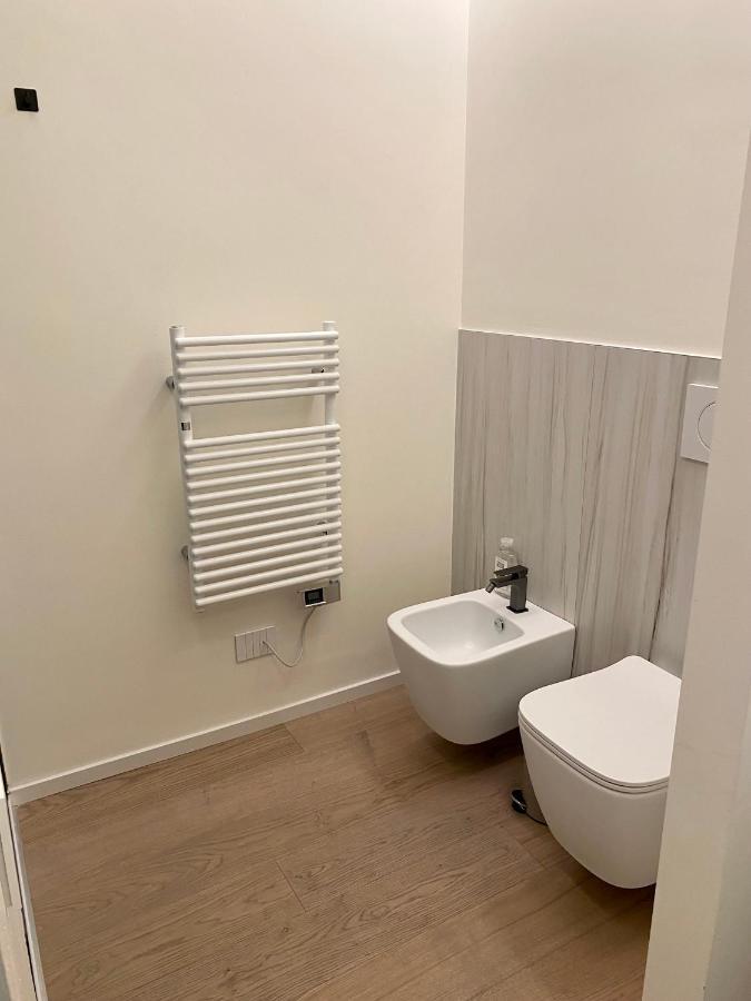 Torino 64 - Duomo City Center Luxury Apartment Perfect X2! 米兰 外观 照片