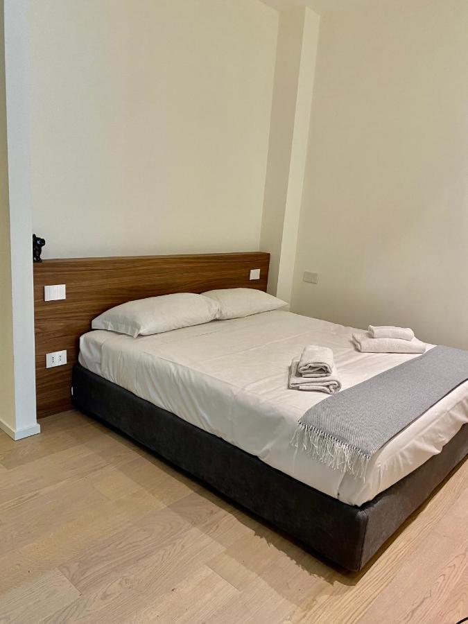 Torino 64 - Duomo City Center Luxury Apartment Perfect X2! 米兰 外观 照片
