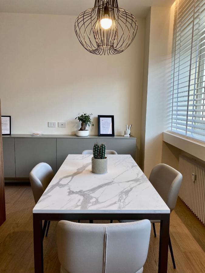 Torino 64 - Duomo City Center Luxury Apartment Perfect X2! 米兰 外观 照片